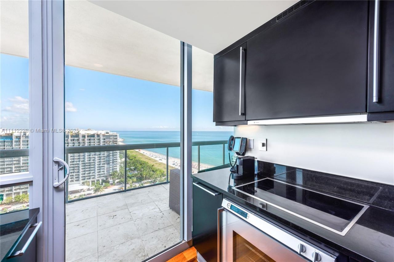 101 20th St, Unit 2707, Miami Beach, FL 33139 Photo