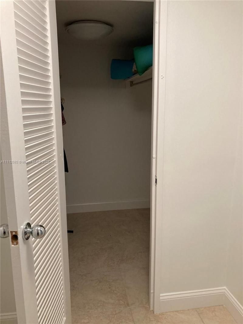 5161 Collins Ave, Unit 210, Miami Beach, FL 33140 Photo