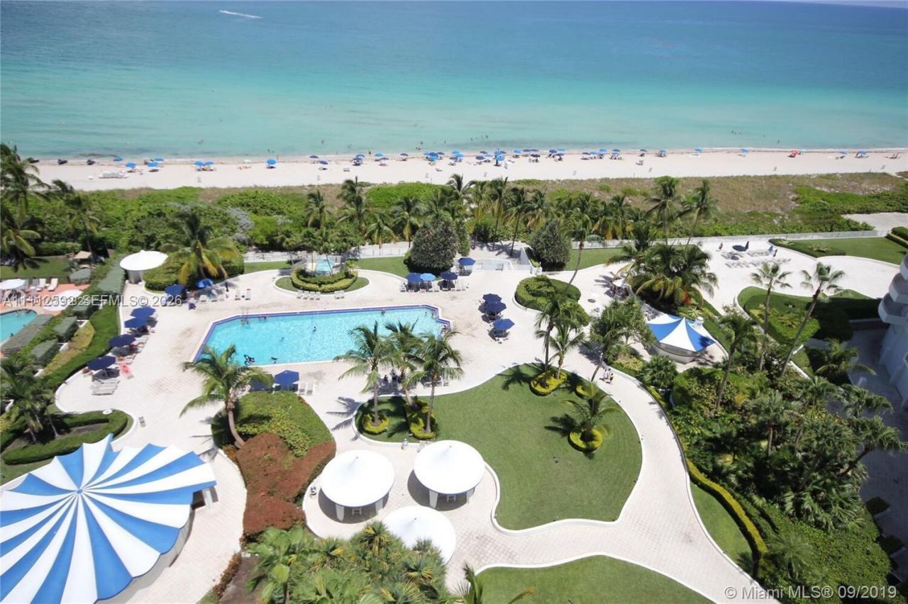 5161 Collins Ave, Unit 210, Miami Beach, FL 33140 Photo