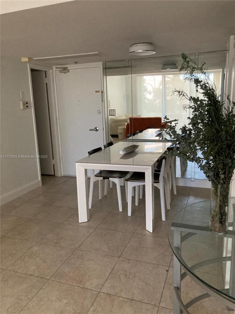 5161 Collins Ave, Unit 210, Miami Beach, FL 33140 Photo