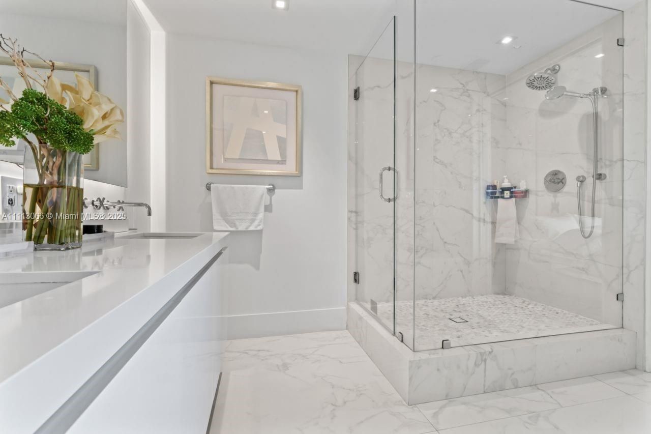 19143 Fisher Island Dr, Unit 19143, Miami Beach, FL 33109 Photo