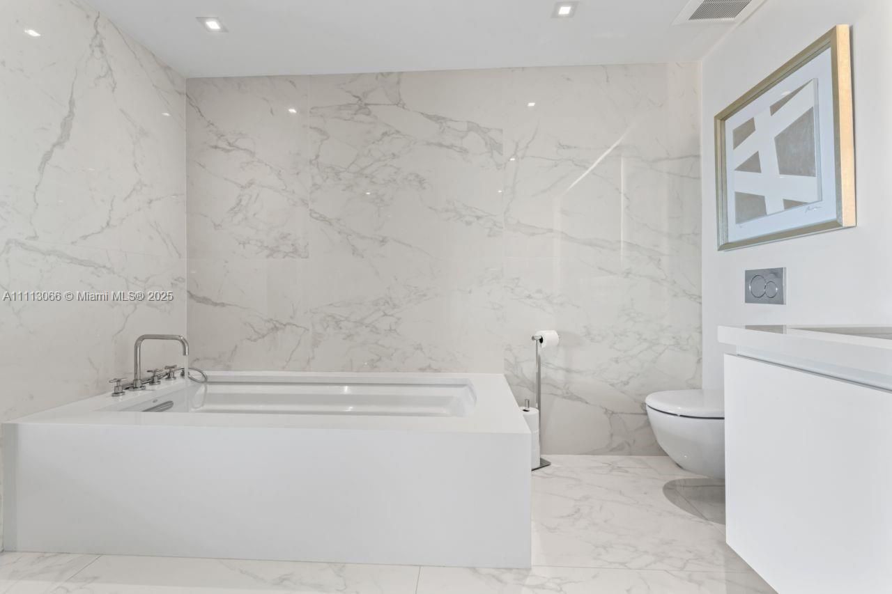 19143 Fisher Island Dr, Unit 19143, Miami Beach, FL 33109 Photo