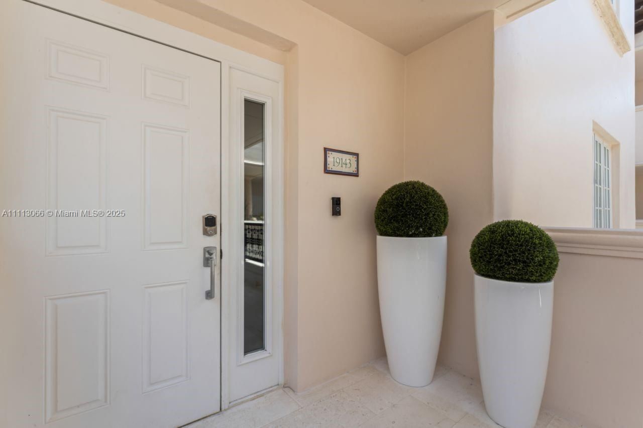 19143 Fisher Island Dr, Unit 19143, Miami Beach, FL 33109 Photo