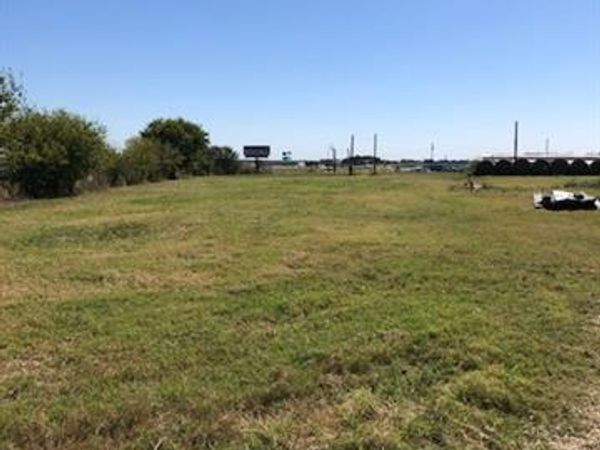 0000 I-35, Gainesville, TX 76240