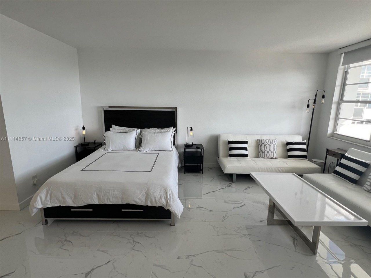 100 Lincoln Rd, Unit 1207, Miami Beach, FL 33139 Photo