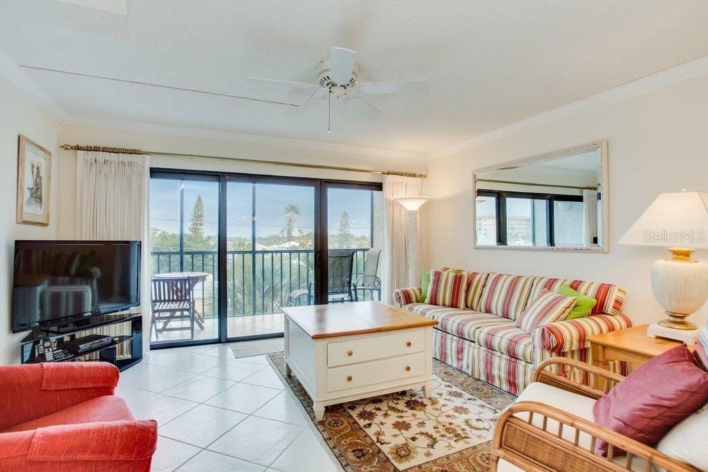 1001 Benjamin Franklin Drive, Unit 404, Sarasota, FL 34236 Photo