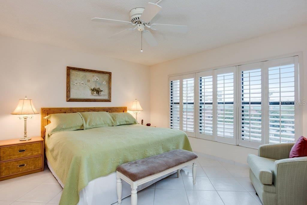 1001 Benjamin Franklin Drive, Unit 404, Sarasota, FL 34236 Photo