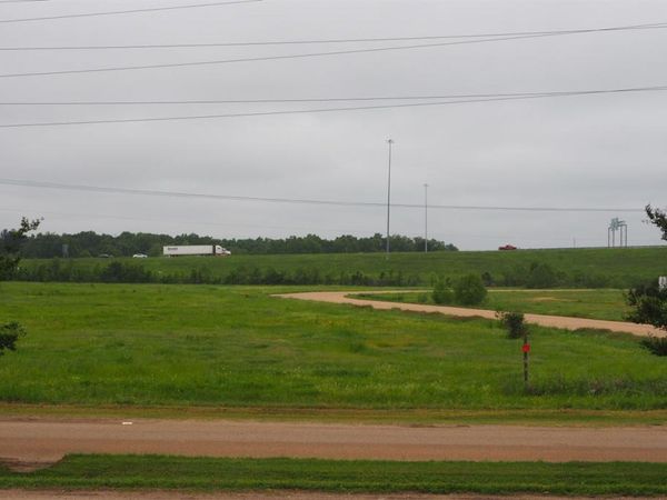 Lot 2 Legacy Park, Pearl, MS 39208