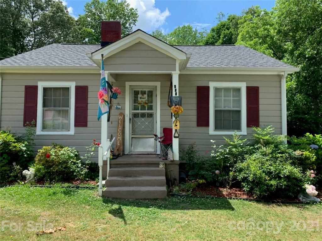 507 North Drive, Cherryville, NC 28021 Main Photo