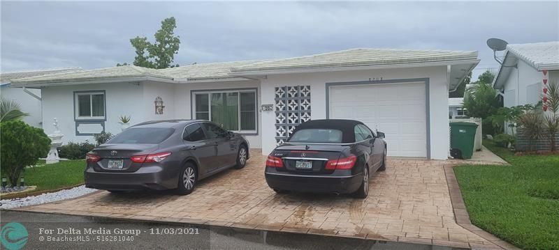 8208 NW 57th Place, Tamarac, FL 33321 Photo