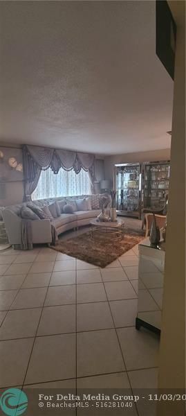 8208 NW 57th Place, Tamarac, FL 33321 Photo