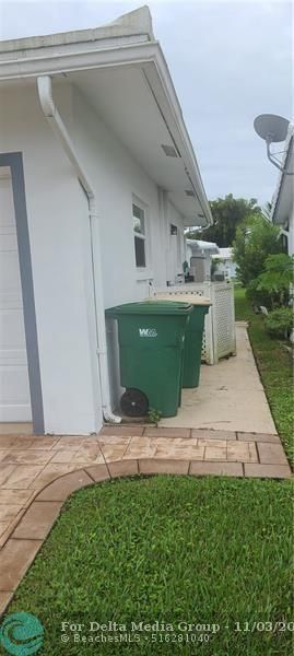 8208 NW 57th Place, Tamarac, FL 33321 Photo