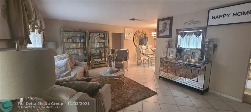 8208 NW 57th Place, Tamarac, FL 33321 Photo