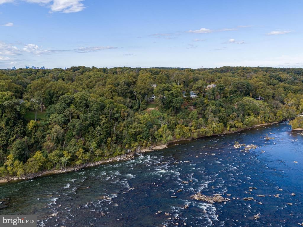 1175 Crest Lane, McLean, VA 22101 Main Photo