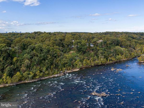 1175 CREST LANE, MCLEAN, VA 22101