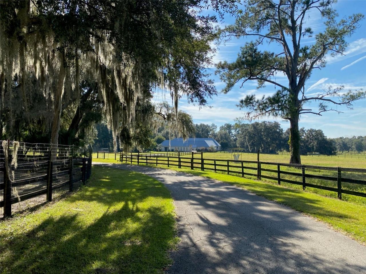 19350 NW 123rd Court, Micanopy, FL 32667 Photo