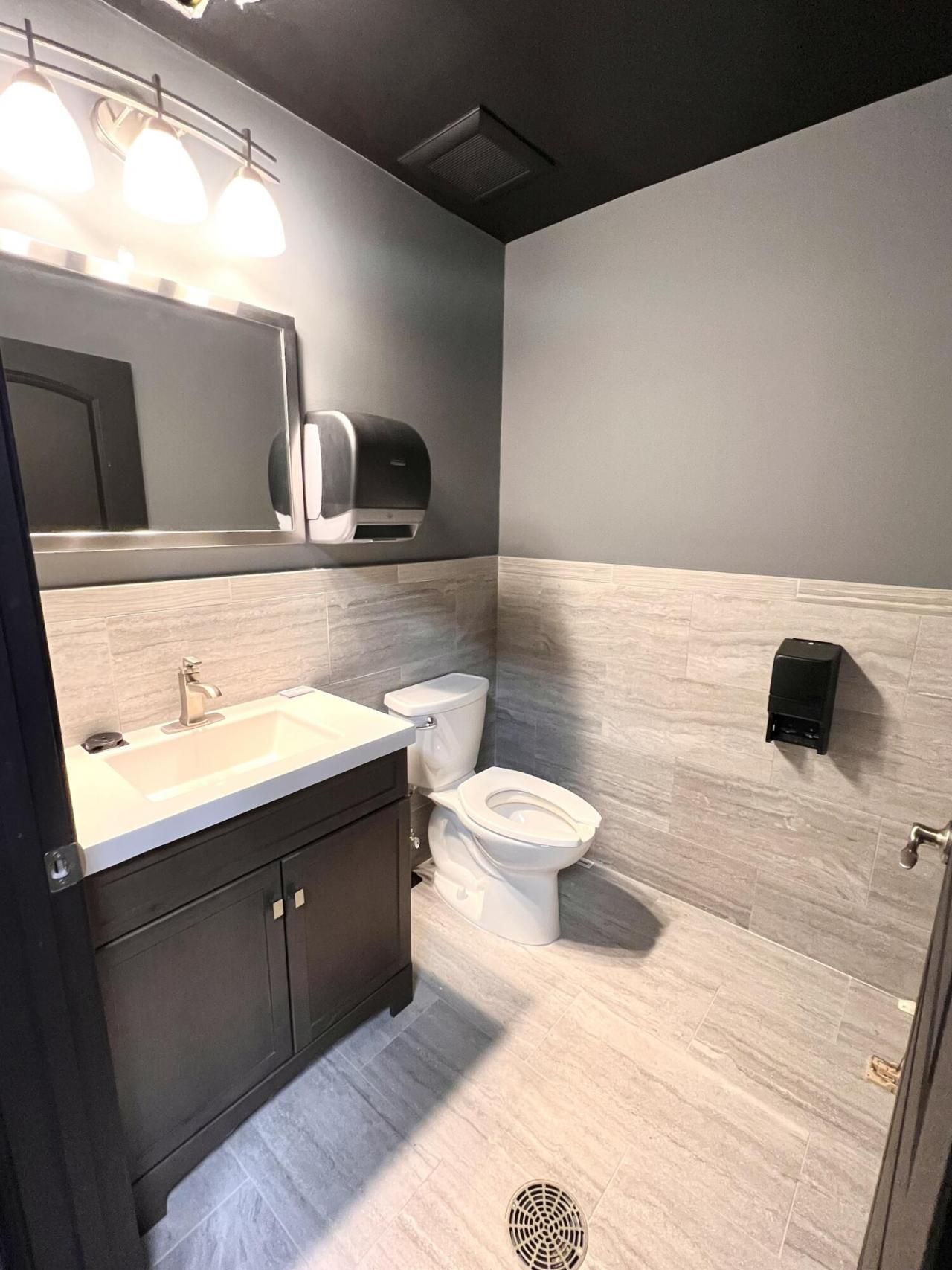 324 S Powerline Road, Deerfield Beach, FL 33442 Photo