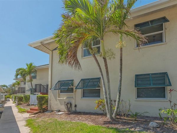 4660 OCEAN BLVD, Unit B2, SARASOTA, FL 34242