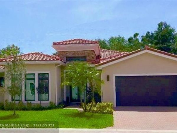 5786 Ashwood Cir, Fort Lauderdale, FL 33312