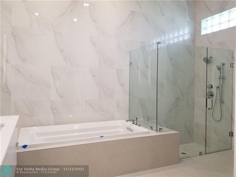 5786 Ashwood Circle, Fort Lauderdale, FL 33312 Photo