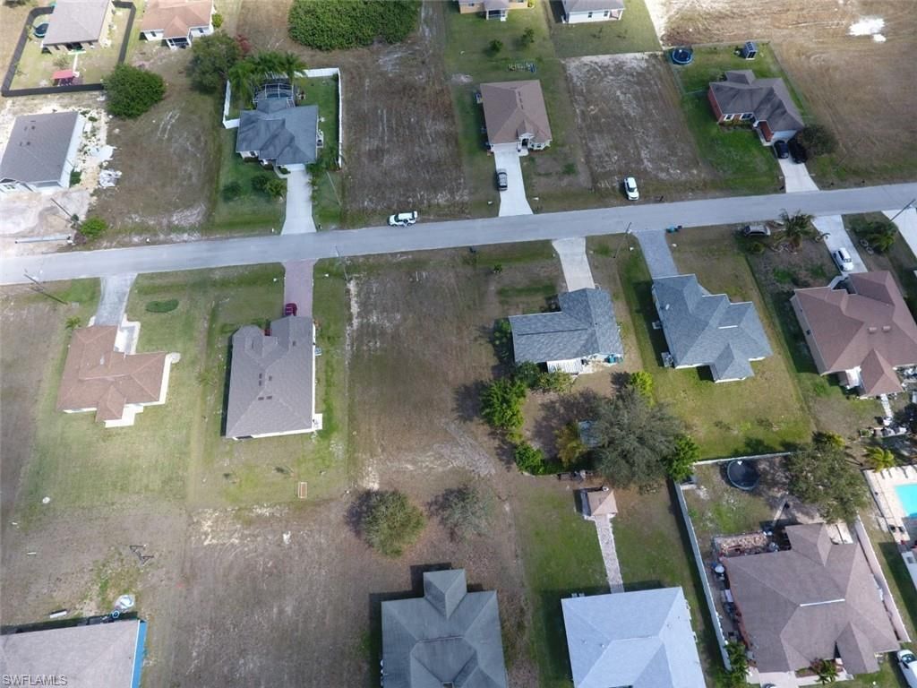 2518 NE 7th Ave, Cape Coral, FL 33909 Photo