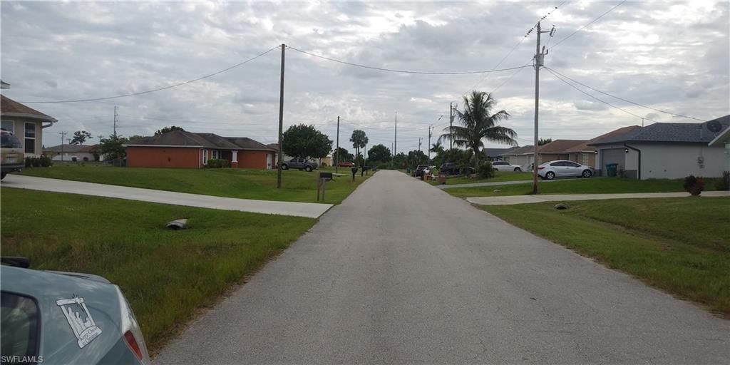 2518 NE 7th Ave, Cape Coral, FL 33909 Photo