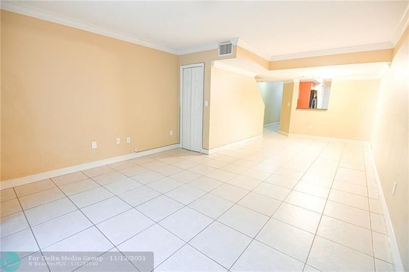1178 NW 124th Avenue, Unit 2311, Miami, FL 33182 Photo
