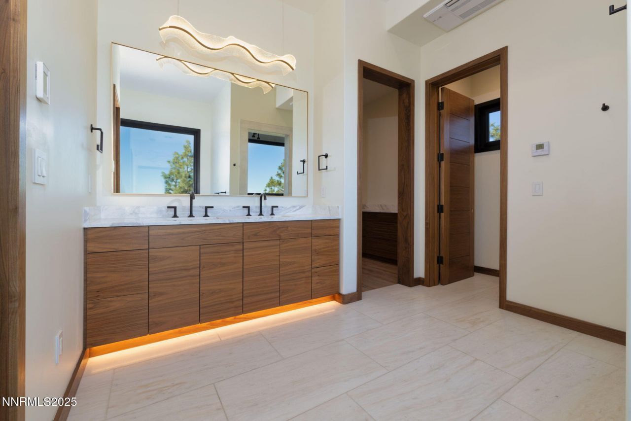 200 Overlook Drive, Unit 29, Carson City, NV 89705 Photo