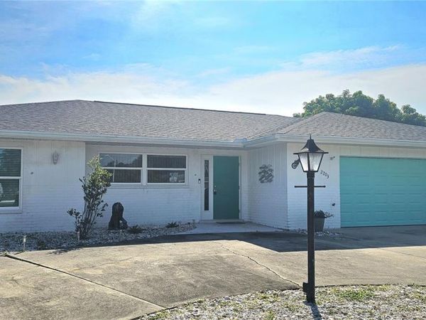 2203 43RD STREET W, BRADENTON, FL 34209
