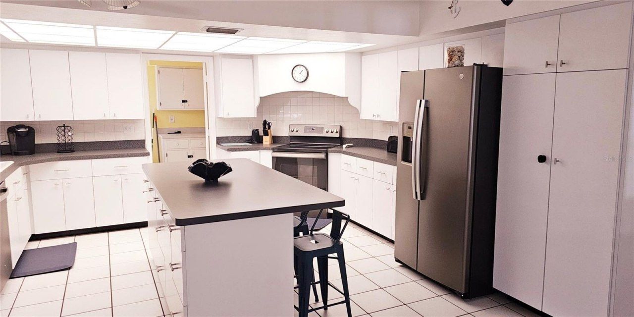 2203 43rd Street W, Bradenton, FL 34209 Photo