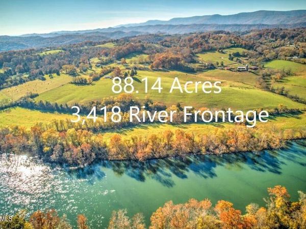 311 Ross Cemetery Rd, Rocky Top, TN 37769