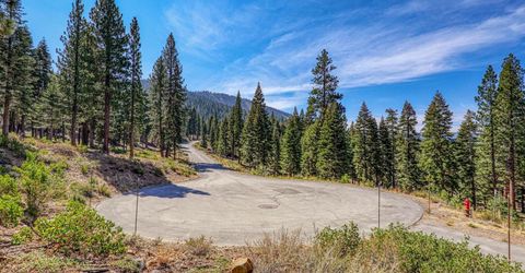 2790 Cross Cut Court, Truckee, CA 96161 Photo