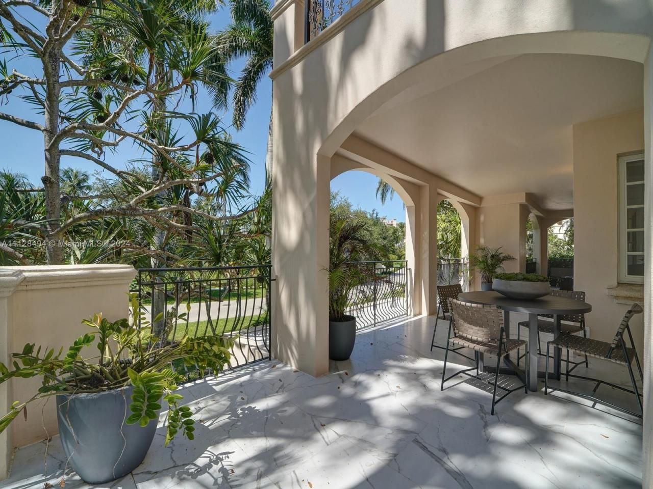 19117 Fisher Island Dr, Unit 19117, Miami Beach, FL 33109 Photo