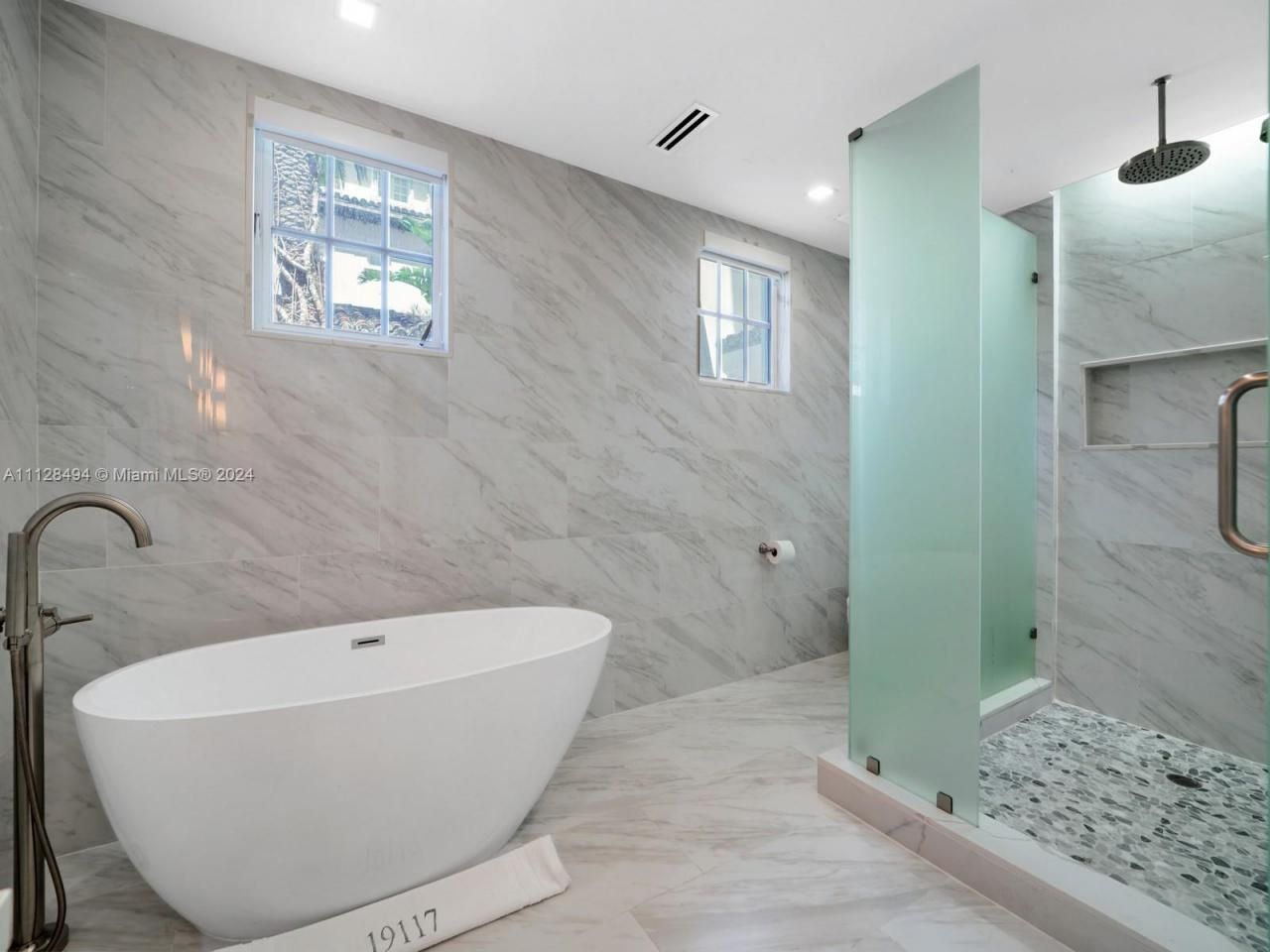 19117 Fisher Island Dr, Unit 19117, Miami Beach, FL 33109 Photo