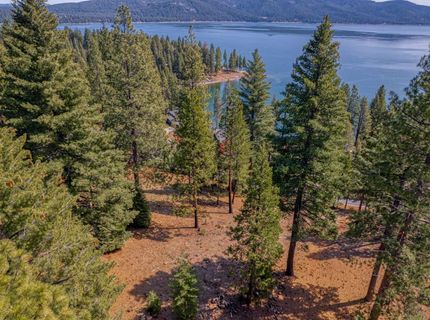 663 Peninsula Drive, Lake Almanor, CA 96137 Photo