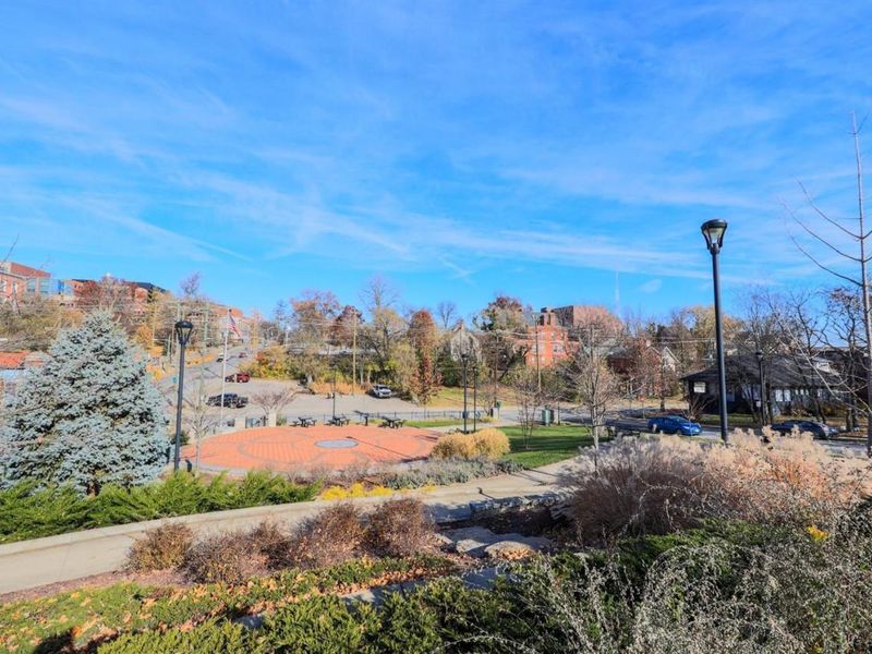 1940 Bigelow Street, Unit 2, Cincinnati, OH 45219 Photo 23