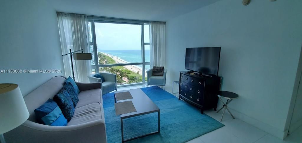 6801 Collins Ave, Unit C1115, Miami Beach, FL 33141 Photo