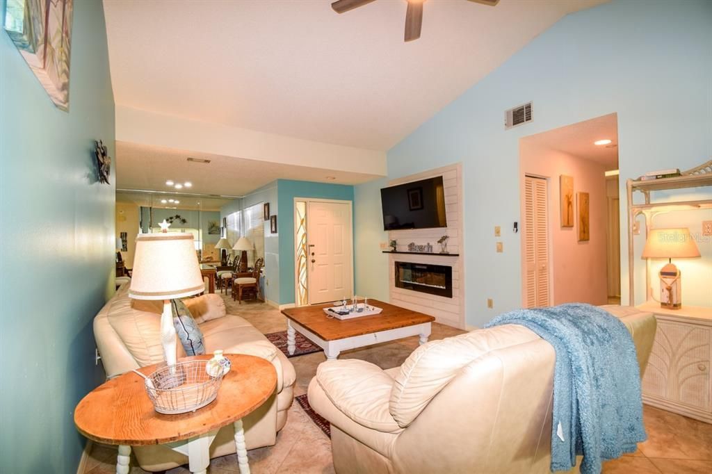 243 Southampton Lane, Unit 273, Venice, FL 34293 Photo