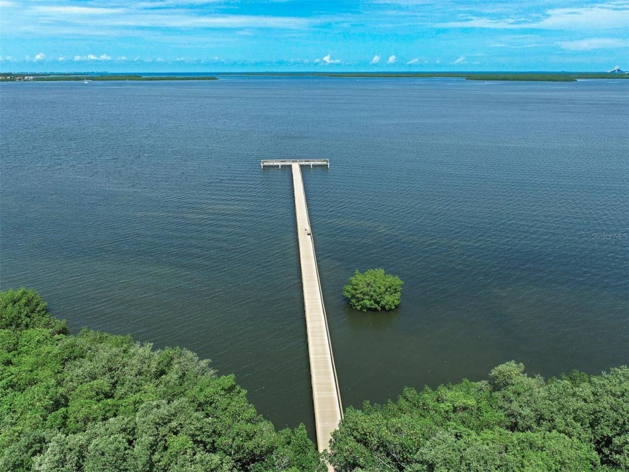 2602 Edgewater Court, Palmetto, FL 34221 Photo