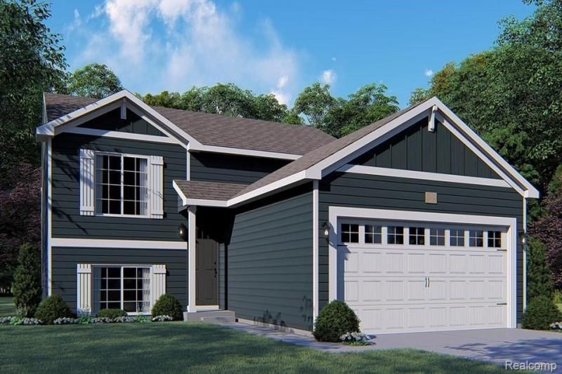 16501 Bedington Dr, Fenton Township, MI 48451 Main Photo