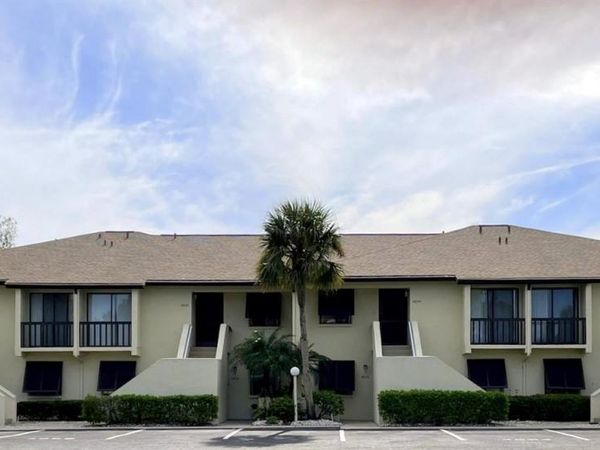 4648 LONGWATER CHASE, Unit 99, SARASOTA, FL 34235