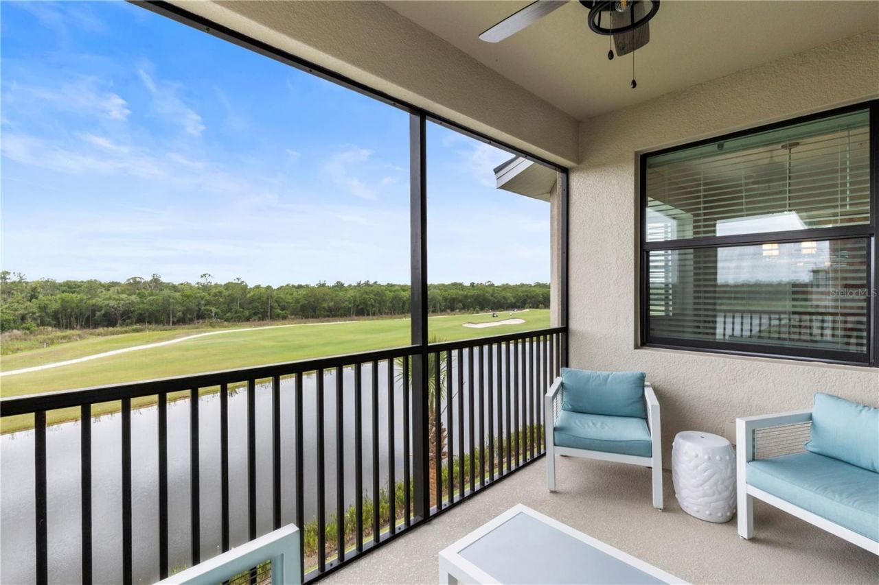 18008 Gawthrop Drive, Unit 402, Lakewood Ranch, FL 34211 Photo