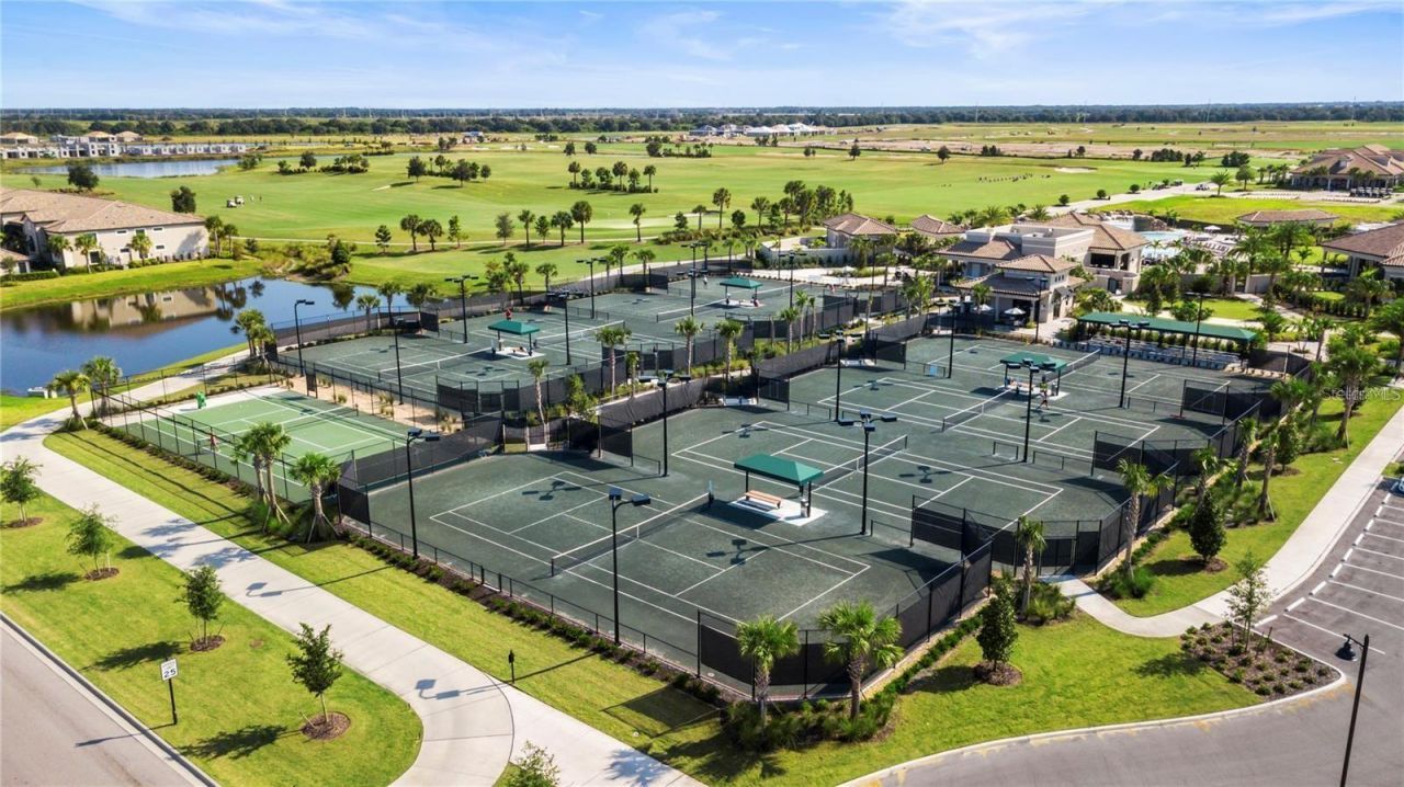 18008 Gawthrop Drive, Unit 402, Lakewood Ranch, FL 34211 Photo