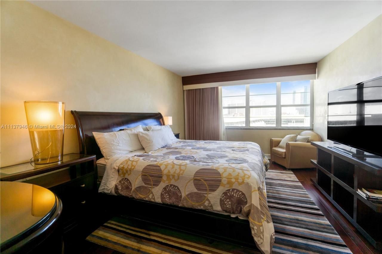 100 Lincoln Rd, Unit 1533, Miami Beach, FL 33139 Photo