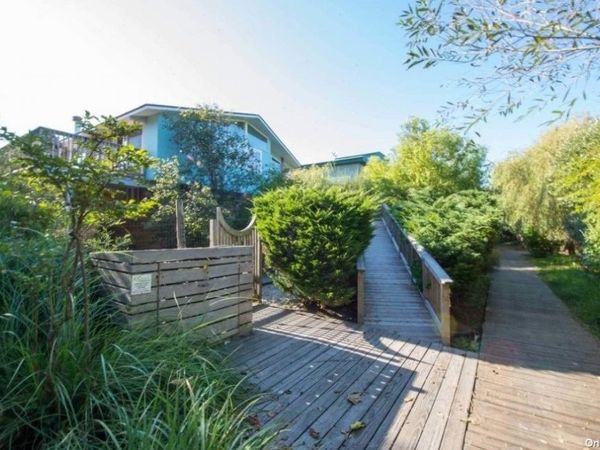 170 Clipper, Ocean Beach, NY 11770