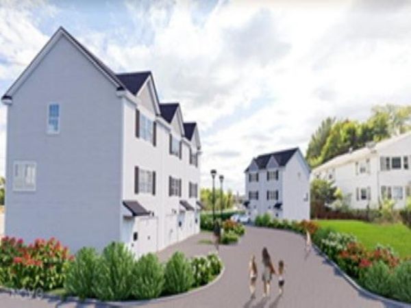 1 Opal Way, Unit 1, Nashua, NH 03064