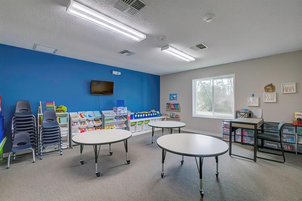 6001 Deltona Boulevard, Spring Hill, FL 34606 Photo