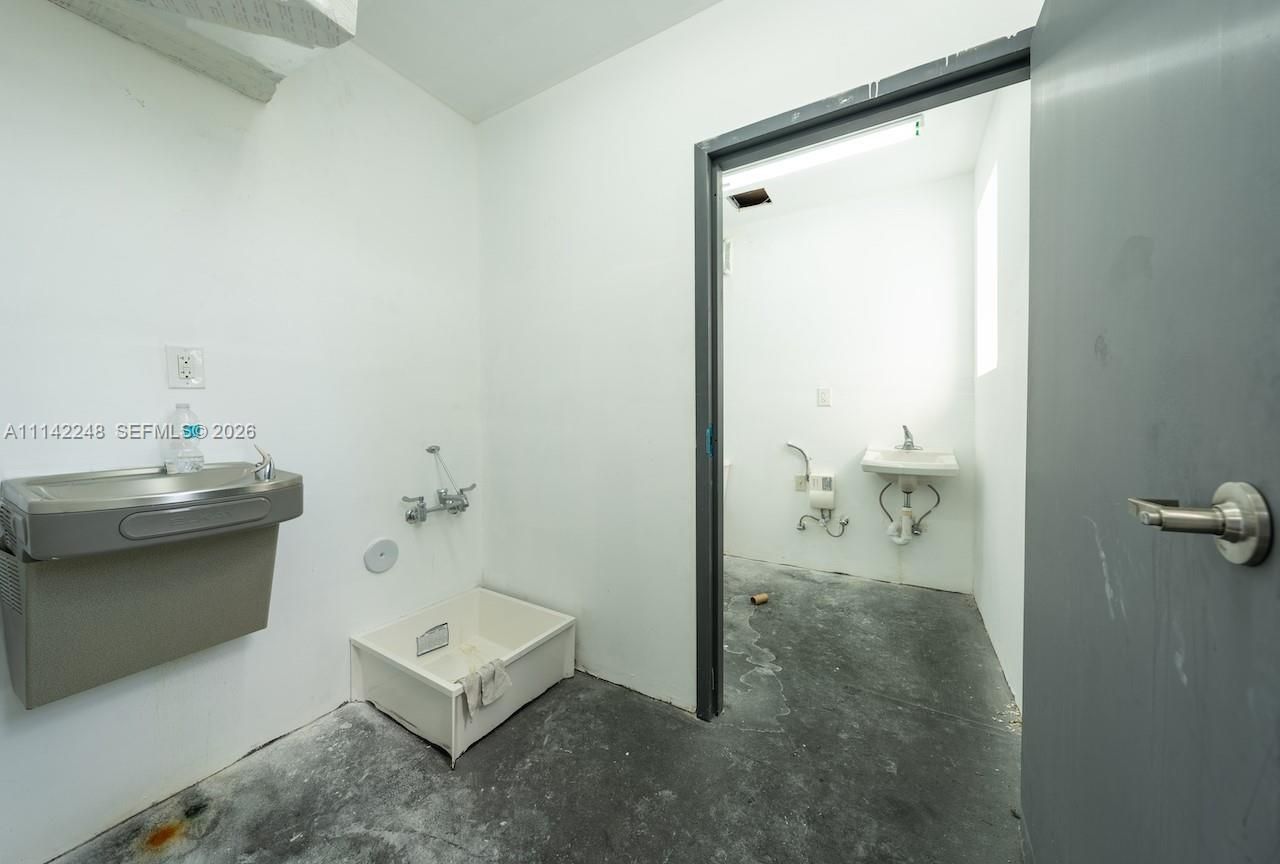 1525 NW 3rd Ave, Miami, FL 33136 Photo