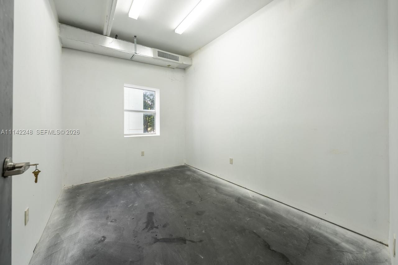 1525 NW 3rd Ave, Miami, FL 33136 Photo