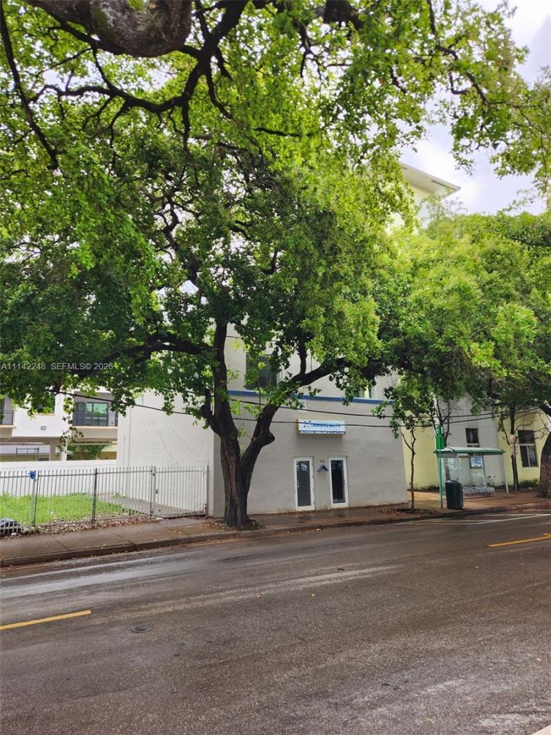 1525-27 NW 3rd Ave, Miami, FL 33136 Photo